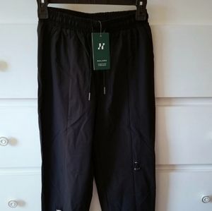 Halara elastic waist joggers